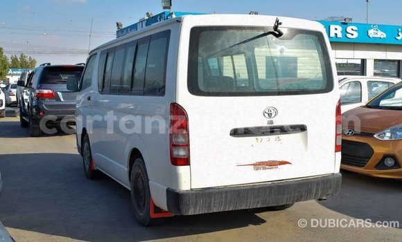 Nunua Imported Toyota Hiace Nyeupe Gari ndani ya Import - Dubai nchini Arusha Nunua Imported Toyota Hiace Nyeupe Gari ndani ya Import - Dubai nchini Arusha