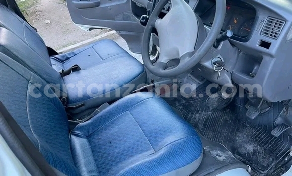 Nunua Ilio tumika Toyota Town Ace Nyeupe Gari ndani ya Biharamulo nchini Kagera