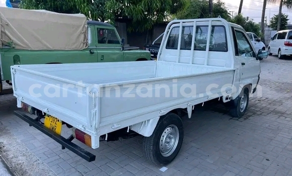 Buy Used Toyota Town Ace White Car in Biharamulo in Kagera Buy Used Toyota Town Ace White Car in Biharamulo in Kagera