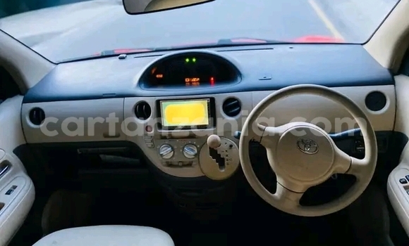 Nunua Ilio tumika Toyota Runx Nyingine Gari ndani ya Bariadi nchini Simiyu