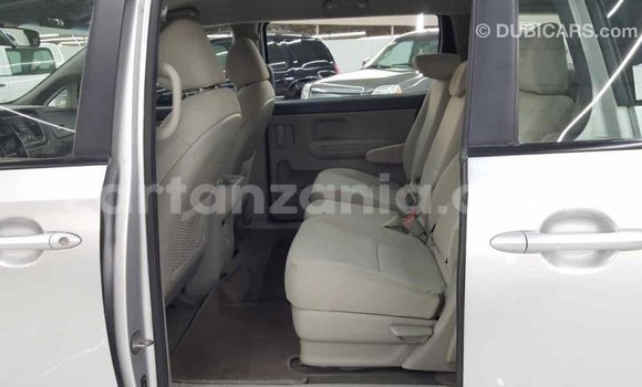 Nunua Imported Kia Carnival Nyingine Gari ndani ya Import - Dubai nchini Arusha Nunua Imported Kia Carnival Nyingine Gari ndani ya Import - Dubai nchini Arusha
