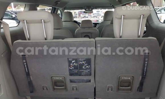 Nunua Imported Kia Carnival Nyingine Gari ndani ya Import - Dubai nchini Arusha Nunua Imported Kia Carnival Nyingine Gari ndani ya Import - Dubai nchini Arusha