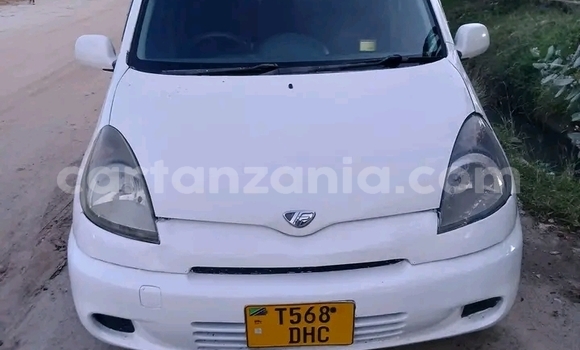 Buy Used Flanker F White Car in Biharamulo in Kagera Buy Used Flanker F White Car in Biharamulo in Kagera