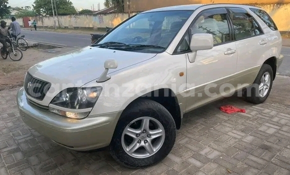 Buy Used Toyota Harrier Other Car in Babati Urban in Manyara Buy Used Toyota Harrier Other Car in Babati Urban in Manyara