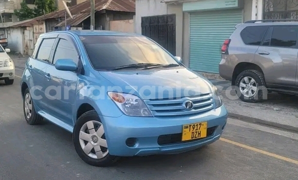 Buy Used Toyota IST Blue Car in Bariadi in Simiyu Buy Used Toyota IST Blue Car in Bariadi in Simiyu