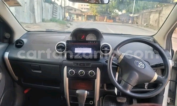 Buy Used Toyota IST White Car in Biharamulo in Kagera