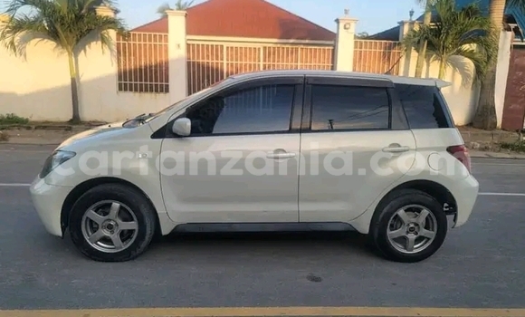 Nunua Ilio tumika Toyota IST Nyeupe Gari ndani ya Biharamulo nchini Kagera Nunua Ilio tumika Toyota IST Nyeupe Gari ndani ya Biharamulo nchini Kagera