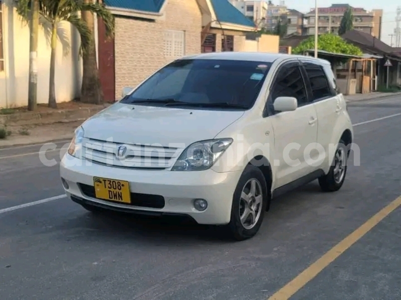 Big with watermark toyota ist kagera biharamulo 25454