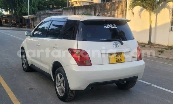Nunua Ilio tumika Toyota IST Nyeupe Gari ndani ya Biharamulo nchini Kagera Nunua Ilio tumika Toyota IST Nyeupe Gari ndani ya Biharamulo nchini Kagera