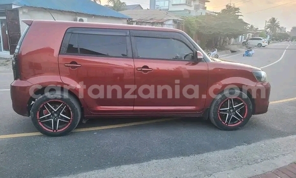 Nunua Ilio tumika Toyota Regius Nyekundu Gari ndani ya Biharamulo nchini Kagera Nunua Ilio tumika Toyota Regius Nyekundu Gari ndani ya Biharamulo nchini Kagera