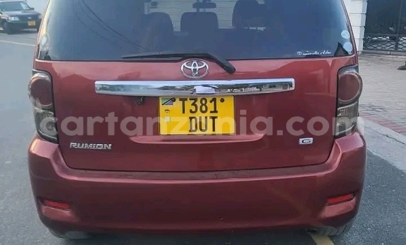 Nunua Ilio tumika Toyota Regius Nyekundu Gari ndani ya Biharamulo nchini Kagera Nunua Ilio tumika Toyota Regius Nyekundu Gari ndani ya Biharamulo nchini Kagera