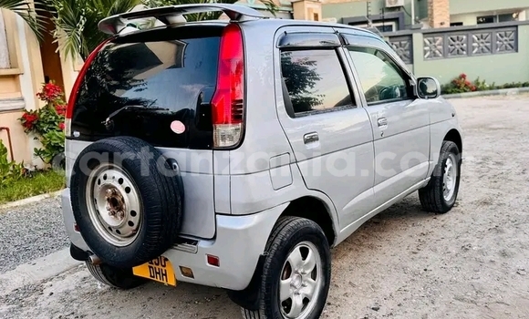 Buy Used Toyota RAV4 White Car in Biharamulo in Kagera Buy Used Toyota RAV4 White Car in Biharamulo in Kagera