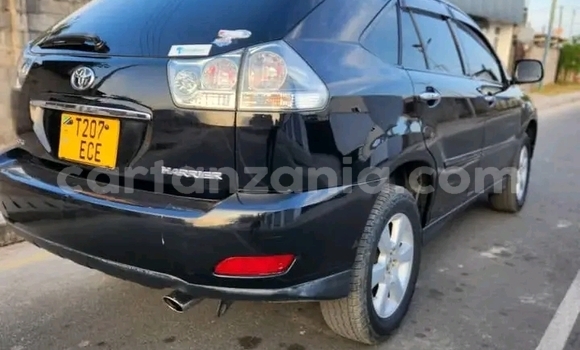 Buy Used Toyota Harrier Black Car in Babati Urban in Manyara Buy Used Toyota Harrier Black Car in Babati Urban in Manyara