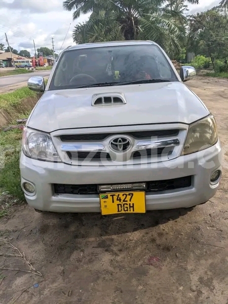 Big with watermark toyota hilux kagera biharamulo 25473