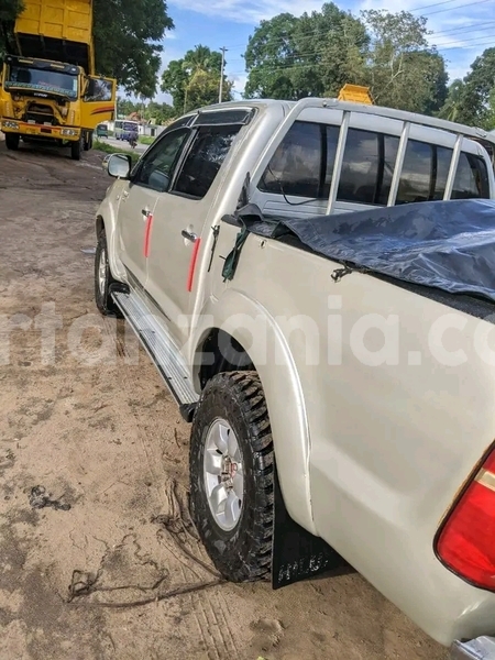 Big with watermark toyota hilux kagera biharamulo 25473