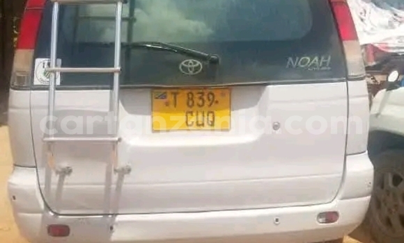 Buy Used Toyota Noah Other Car in Babati Urban in Manyara Buy Used Toyota Noah Other Car in Babati Urban in Manyara