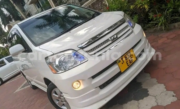 Buy Used Toyota Noah White Car in Bariadi in Simiyu Buy Used Toyota Noah White Car in Bariadi in Simiyu