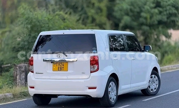 Buy Used Toyota Rush White Car in Bariadi in Simiyu Buy Used Toyota Rush White Car in Bariadi in Simiyu