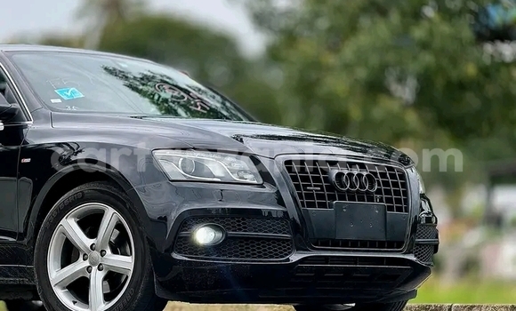 Buy Used Audi Q5 Black Car in Bariadi in Simiyu Buy Used Audi Q5 Black Car in Bariadi in Simiyu