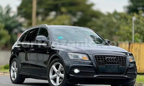 Buy Used Audi Q5 Black Car in Bariadi in Simiyu Buy Used Audi Q5 Black Car in Bariadi in Simiyu