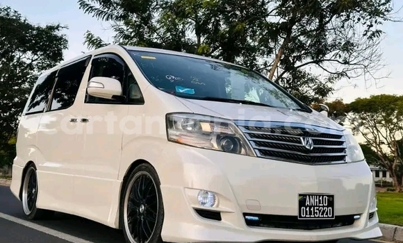 Buy Used Toyota Alphard White Car in Bagamoyo in Pwani Buy Used Toyota Alphard White Car in Bagamoyo in Pwani