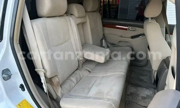 Buy Used Toyota Land Cruiser Prado White Car in Biharamulo in Kagera