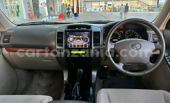 Nunua Ilio tumika Toyota Land Cruiser Prado Nyeupe Gari ndani ya Biharamulo nchini Kagera Nunua Ilio tumika Toyota Land Cruiser Prado Nyeupe Gari ndani ya Biharamulo nchini Kagera
