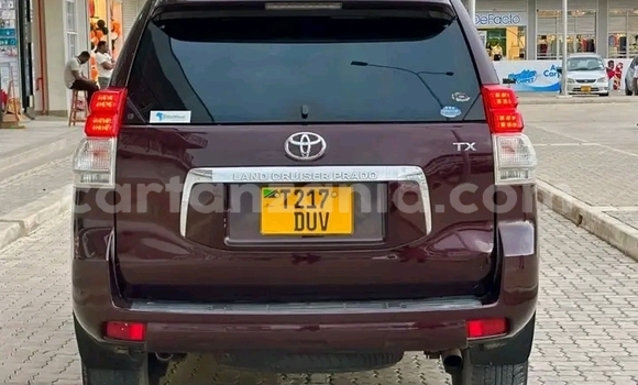 Nunua Ilio tumika Toyota Land Cruiser Prado Nyekundu Gari ndani ya Bariadi nchini Simiyu Nunua Ilio tumika Toyota Land Cruiser Prado Nyekundu Gari ndani ya Bariadi nchini Simiyu