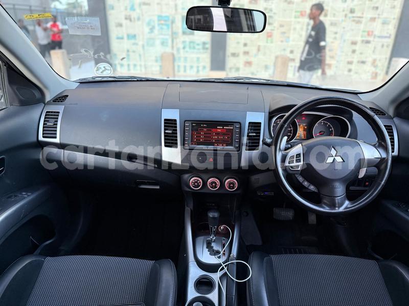 Big with watermark mitsubishi outlander dar es salaam dar es salaam 25518