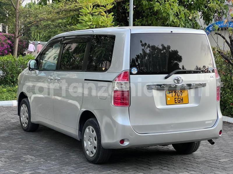 Big with watermark toyota noah dar es salaam dar es salaam 25524