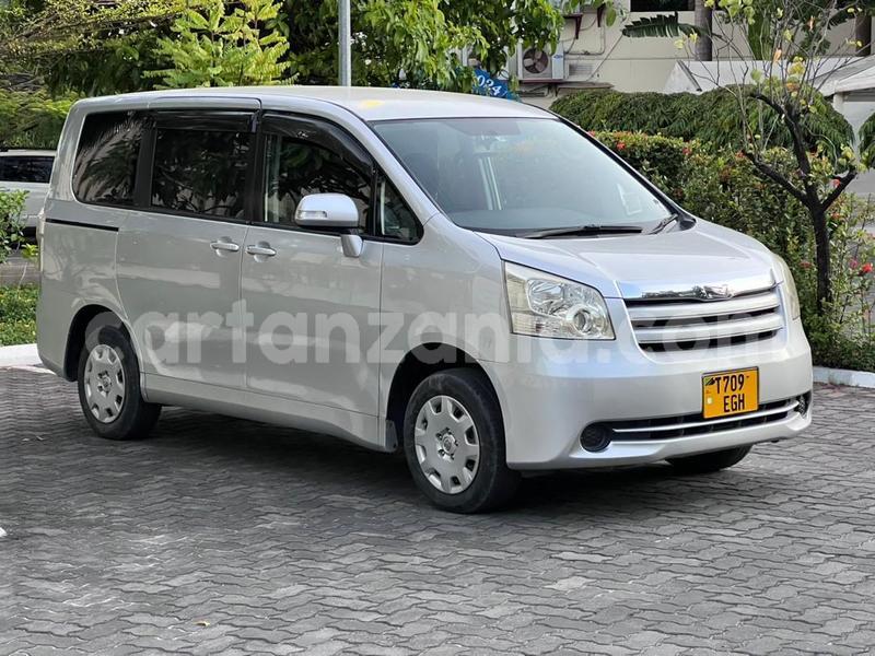 Big with watermark toyota noah dar es salaam dar es salaam 25524