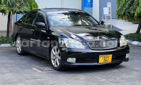 Nunua Ilio tumika Toyota Crown Nyeusi Gari ndani ya Dar es Salaam nchini Dar es Salaam Nunua Ilio tumika Toyota Crown Nyeusi Gari ndani ya Dar es Salaam nchini Dar es Salaam