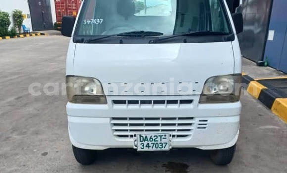 Buy Used Suzuki Carry White Truck in Dar es Salaam in Dar es Salaam