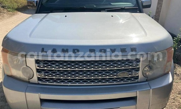 Nunua Ilio tumika Land Rover Discovery Fedha Gari ndani ya Dar es Salaam nchini Dar es Salaam