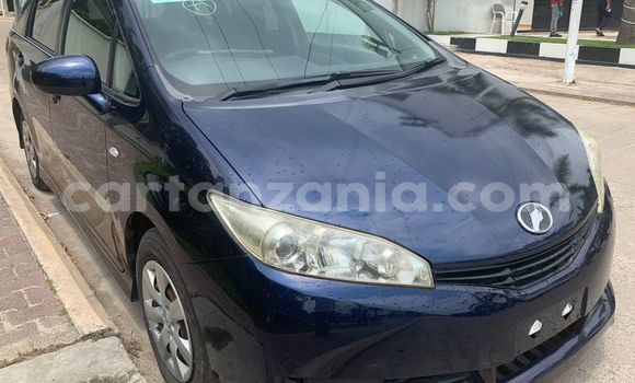 Nunua Mpya Toyota Wish Bluu Gari ndani ya Dar es Salaam nchini Dar es Salaam