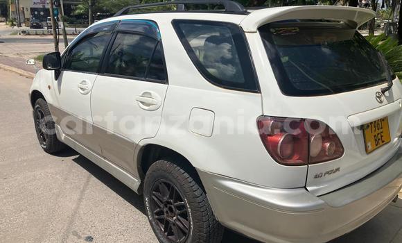 Buy Used Toyota Harrier White Car in Dar es Salaam in Dar es Salaam Buy Used Toyota Harrier White Car in Dar es Salaam in Dar es Salaam