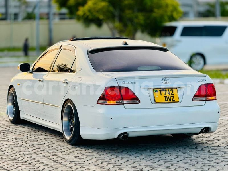 Big with watermark toyota crown dar es salaam dar es salaam 25576