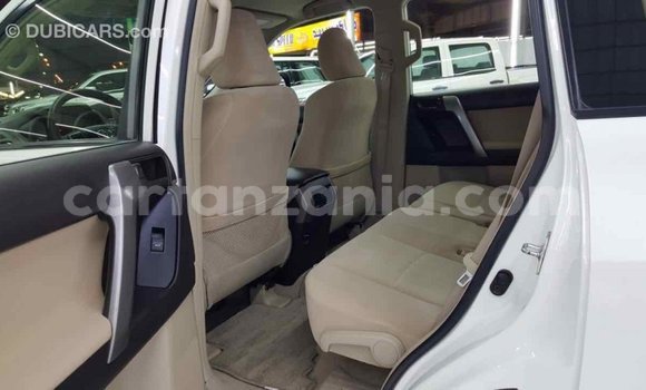 Nunua Imported Toyota Prado Nyeupe Gari ndani ya Import - Dubai nchini Arusha Nunua Imported Toyota Prado Nyeupe Gari ndani ya Import - Dubai nchini Arusha