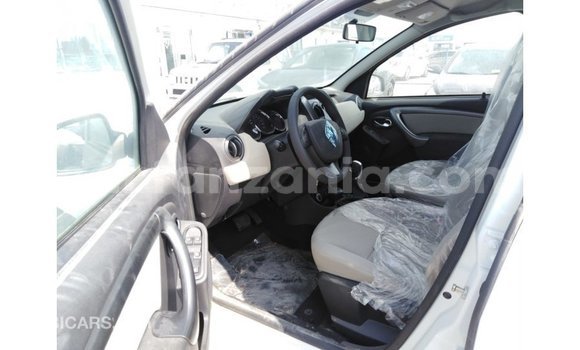 Buy Import Renault Duster White Car in Import - Dubai in Arusha Buy Import Renault Duster White Car in Import - Dubai in Arusha