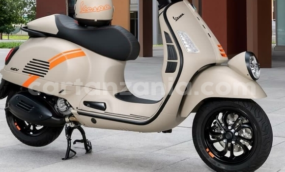 Nunua Ilio tumika Vespa GTV Beige Bike ndani ya Arusha nchini Arusha