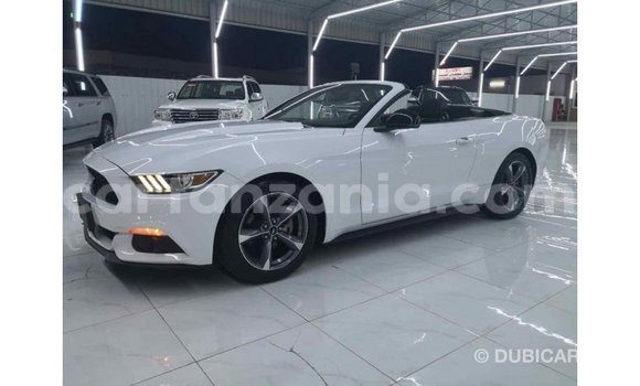 Nunua Imported Ford Mustang Nyeupe Gari ndani ya Import - Dubai nchini Arusha Nunua Imported Ford Mustang Nyeupe Gari ndani ya Import - Dubai nchini Arusha
