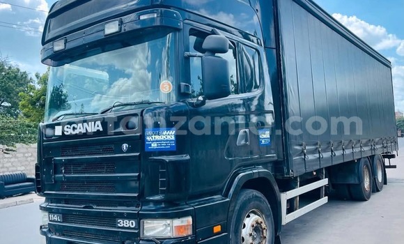 Nunua Mpya Scania 113–320 Nyeusi Lori ndani ya Dar es Salaam nchini Dar es Salaam Nunua Mpya Scania 113–320 Nyeusi Lori ndani ya Dar es Salaam nchini Dar es Salaam