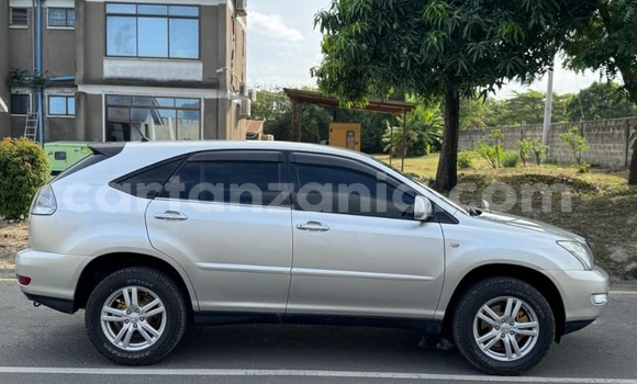Buy Used Toyota Harrier Silver Car in Dar es Salaam in Dar es Salaam