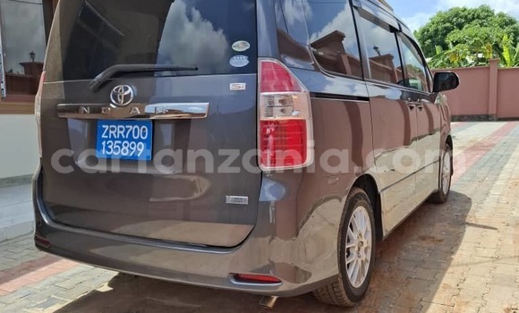 Buy New Toyota Noah Black Car in Dar es Salaam in Dar es Salaam