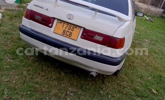Buy Used Toyota Premio White Car in Dar es Salaam in Dar es Salaam