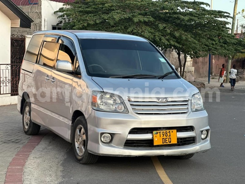 Big with watermark toyota noah dar es salaam dar es salaam 25720