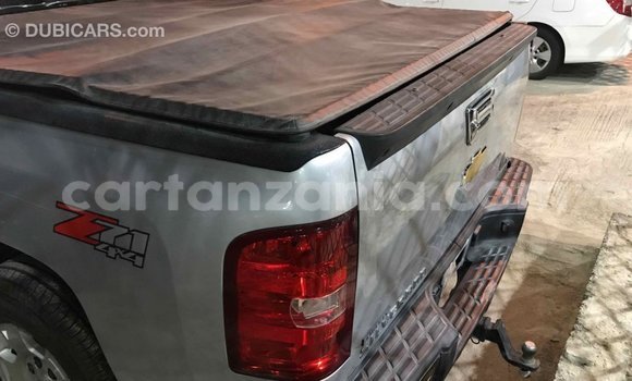 Nunua Imported Chevrolet Silverado Nyingine Gari ndani ya Import - Dubai nchini Arusha Nunua Imported Chevrolet Silverado Nyingine Gari ndani ya Import - Dubai nchini Arusha