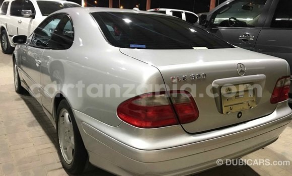 Nunua Imported Mercedes‒Benz 190 (W201) Nyingine Gari ndani ya Import - Dubai nchini Arusha Nunua Imported Mercedes‒Benz 190 (W201) Nyingine Gari ndani ya Import - Dubai nchini Arusha