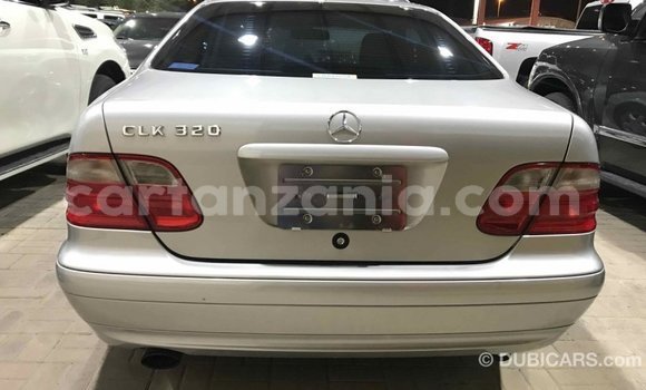 Nunua Imported Mercedes‒Benz 190 (W201) Nyingine Gari ndani ya Import - Dubai nchini Arusha Nunua Imported Mercedes‒Benz 190 (W201) Nyingine Gari ndani ya Import - Dubai nchini Arusha