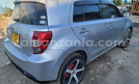 Buy Used Toyota IST Silver Car in Dar es Salaam in Dar es Salaam Buy Used Toyota IST Silver Car in Dar es Salaam in Dar es Salaam